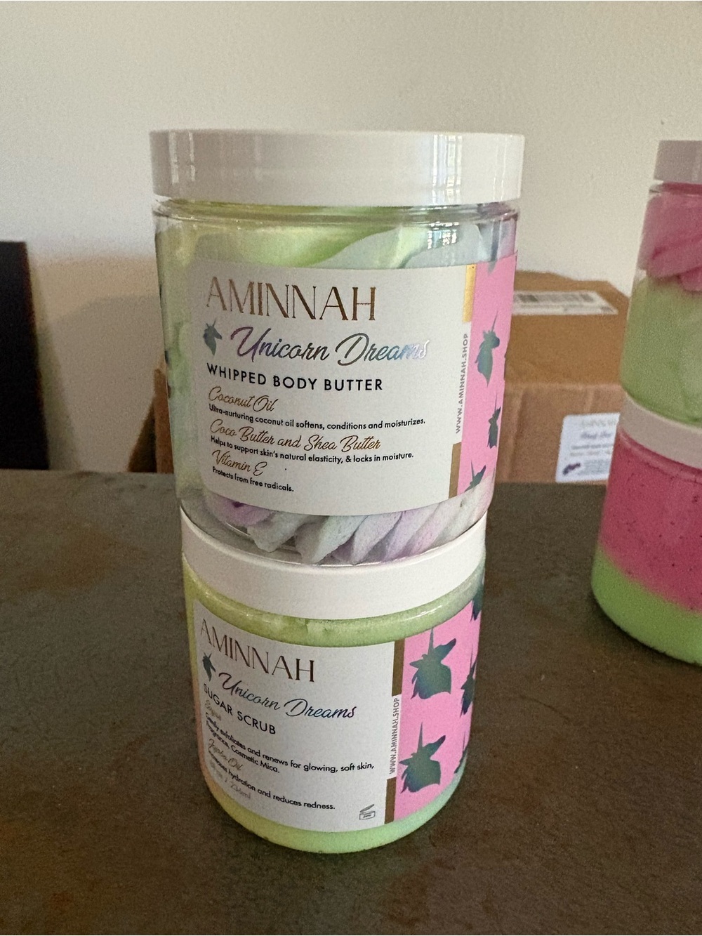 AMINNAH Water My Melons Whipped Body Butter — Pink & Green - Picture 2 of 4